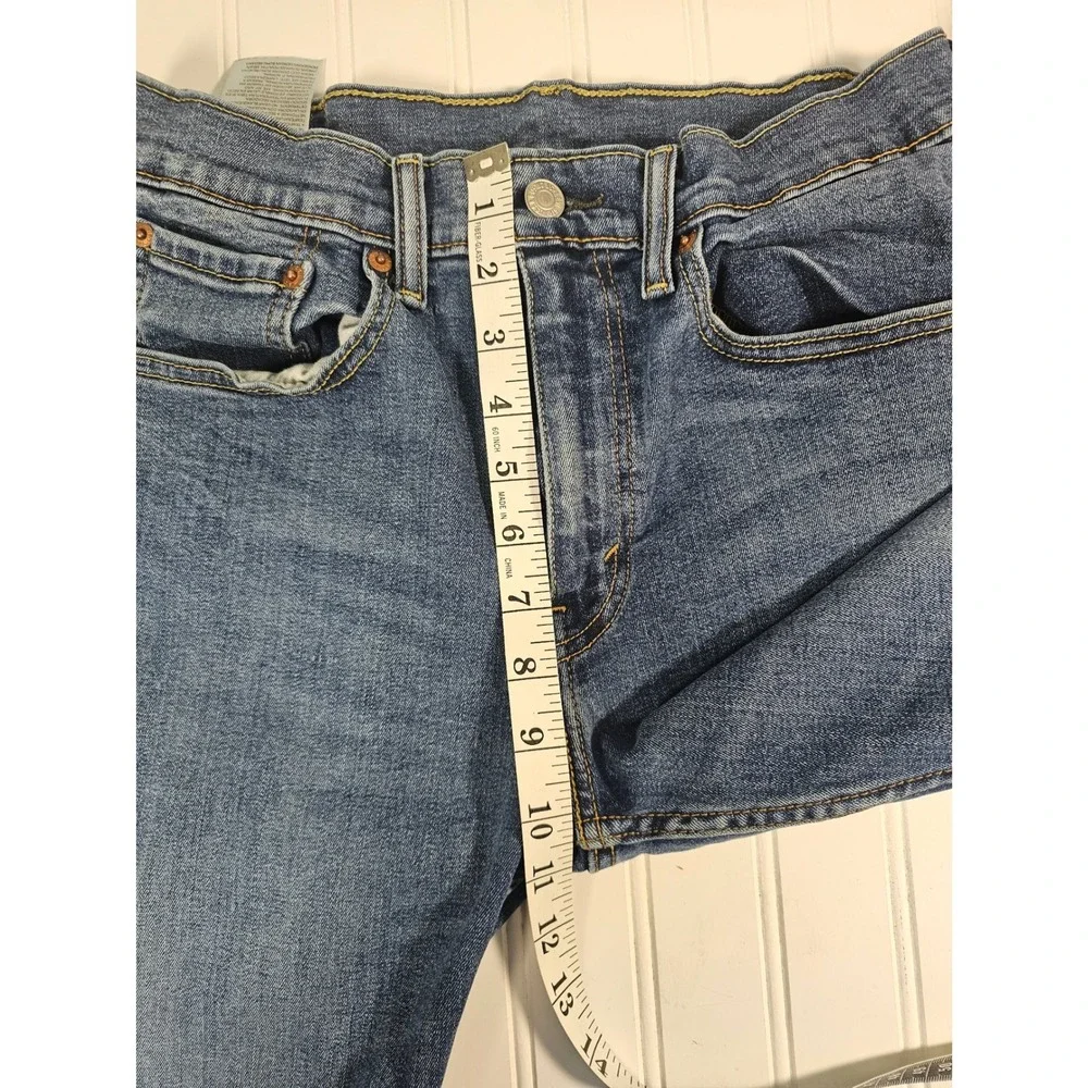 Levi's 502 Taper Fit Jeans Medium Wash Denim Men 31x32